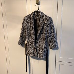 NWT Armani Exchange blazer with belt